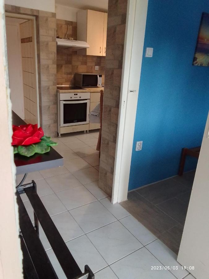 דירות Pórto Ráfti Antonia Family House Near Airport מראה חיצוני תמונה